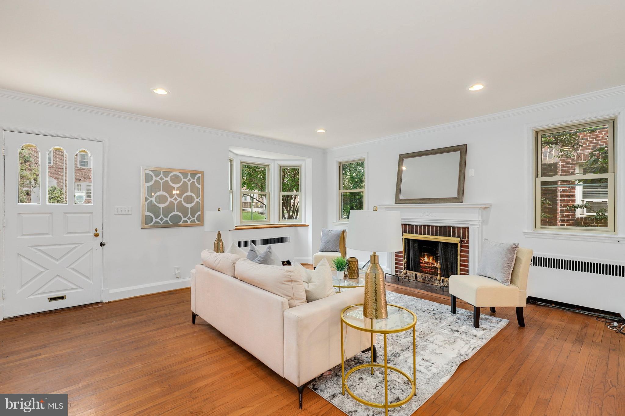 1531 Ralworth Road Baltimore, MD 21218 - Photo 3 of 36