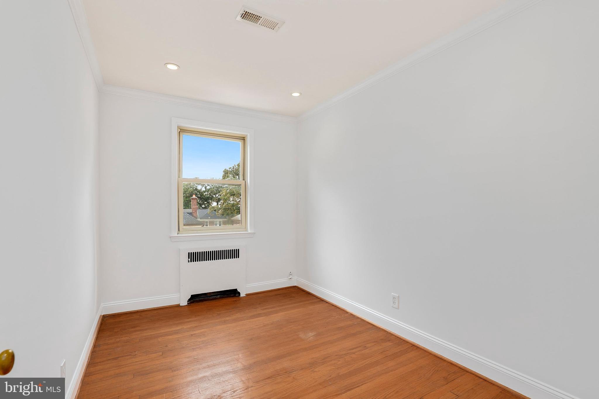 1531 Ralworth Road Baltimore, MD 21218 - Photo 23 of 36