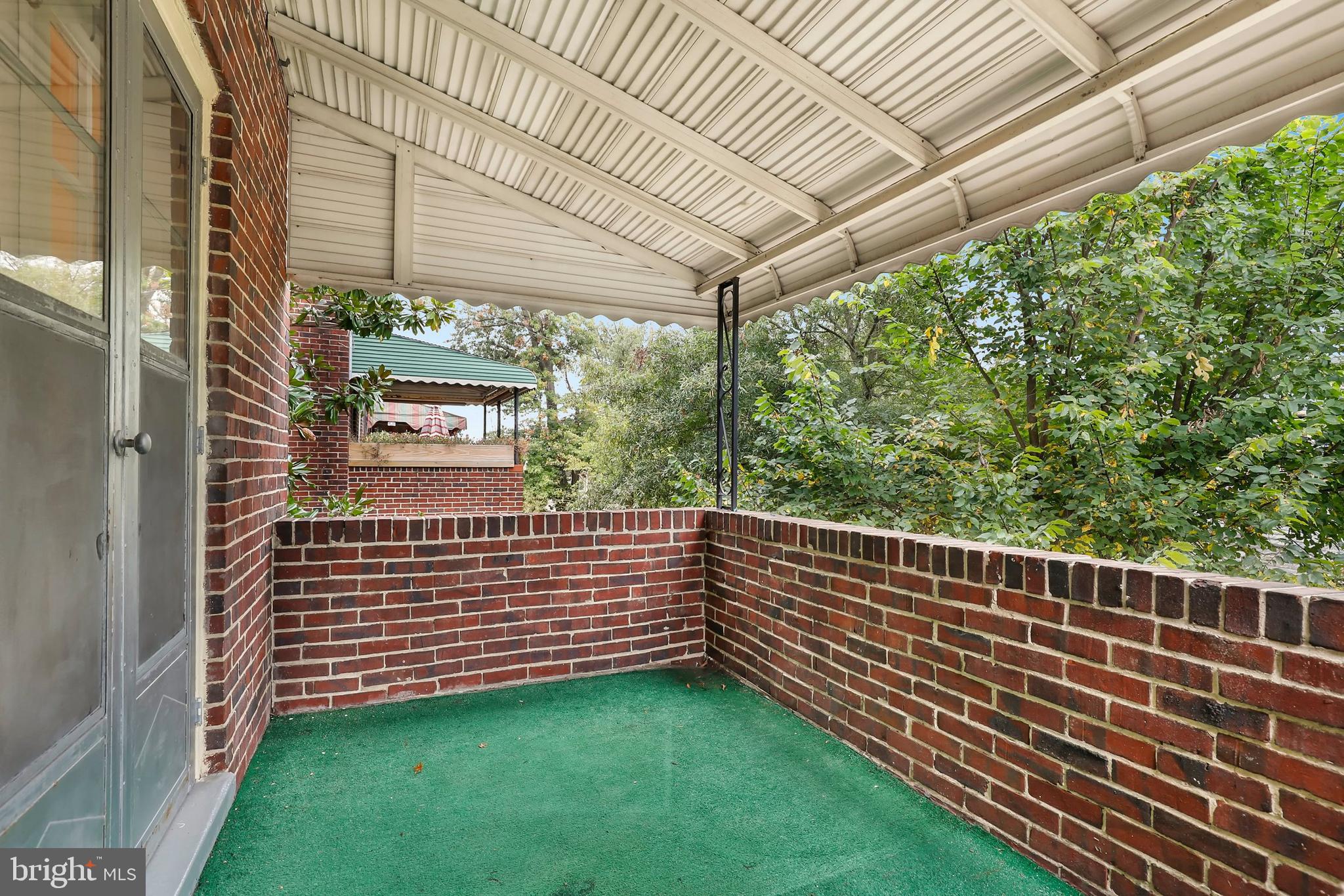 1531 Ralworth Road Baltimore, MD 21218 - Photo 30 of 36
