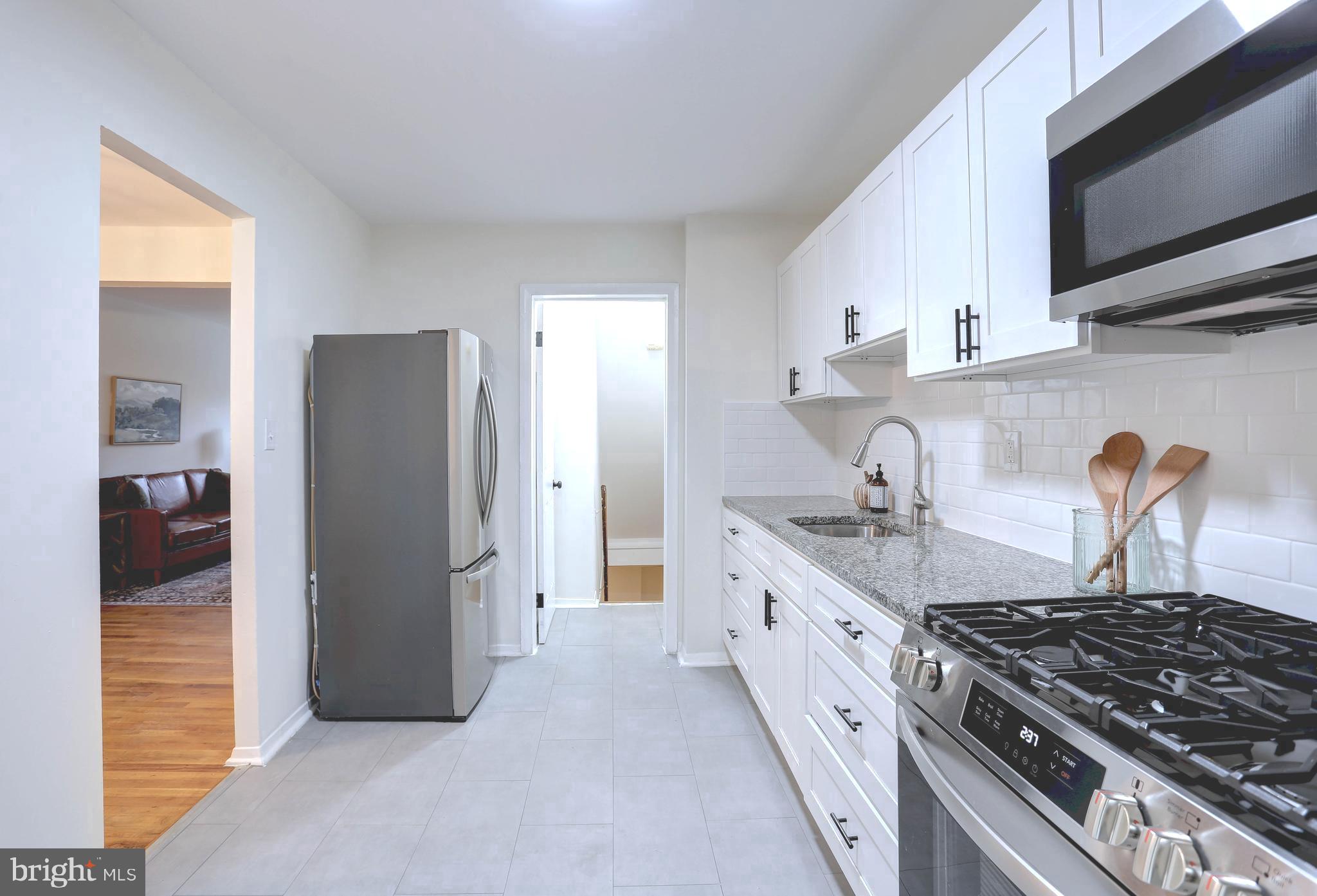 5751 Utrecht Road Baltimore, MD 21206 - Photo 8 of 24 Gallery Image 8