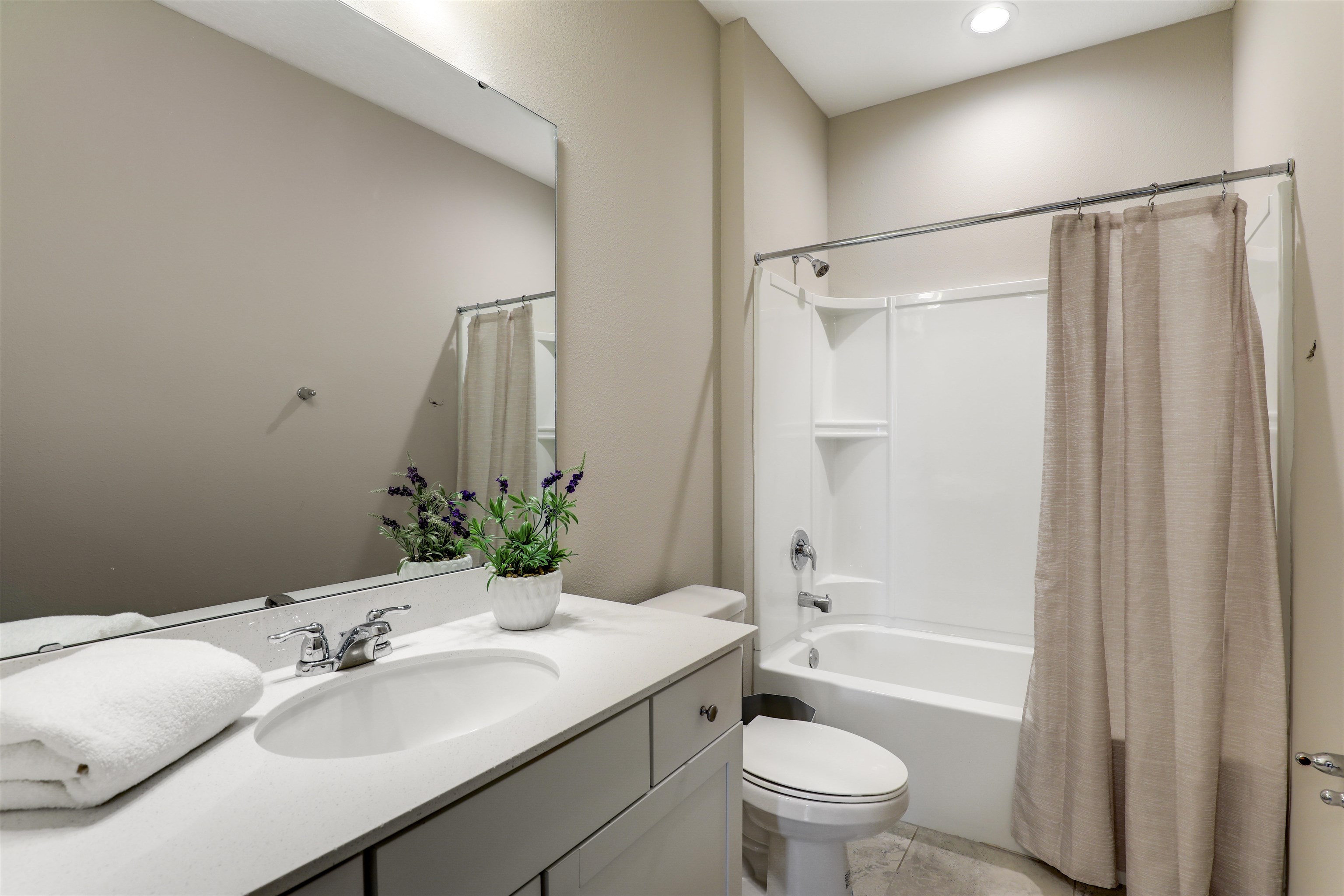 333 Bermudez Way St. Augustine, FL 32095 - Photo 33 of 62 a bathroom with a sink toilet and shower
