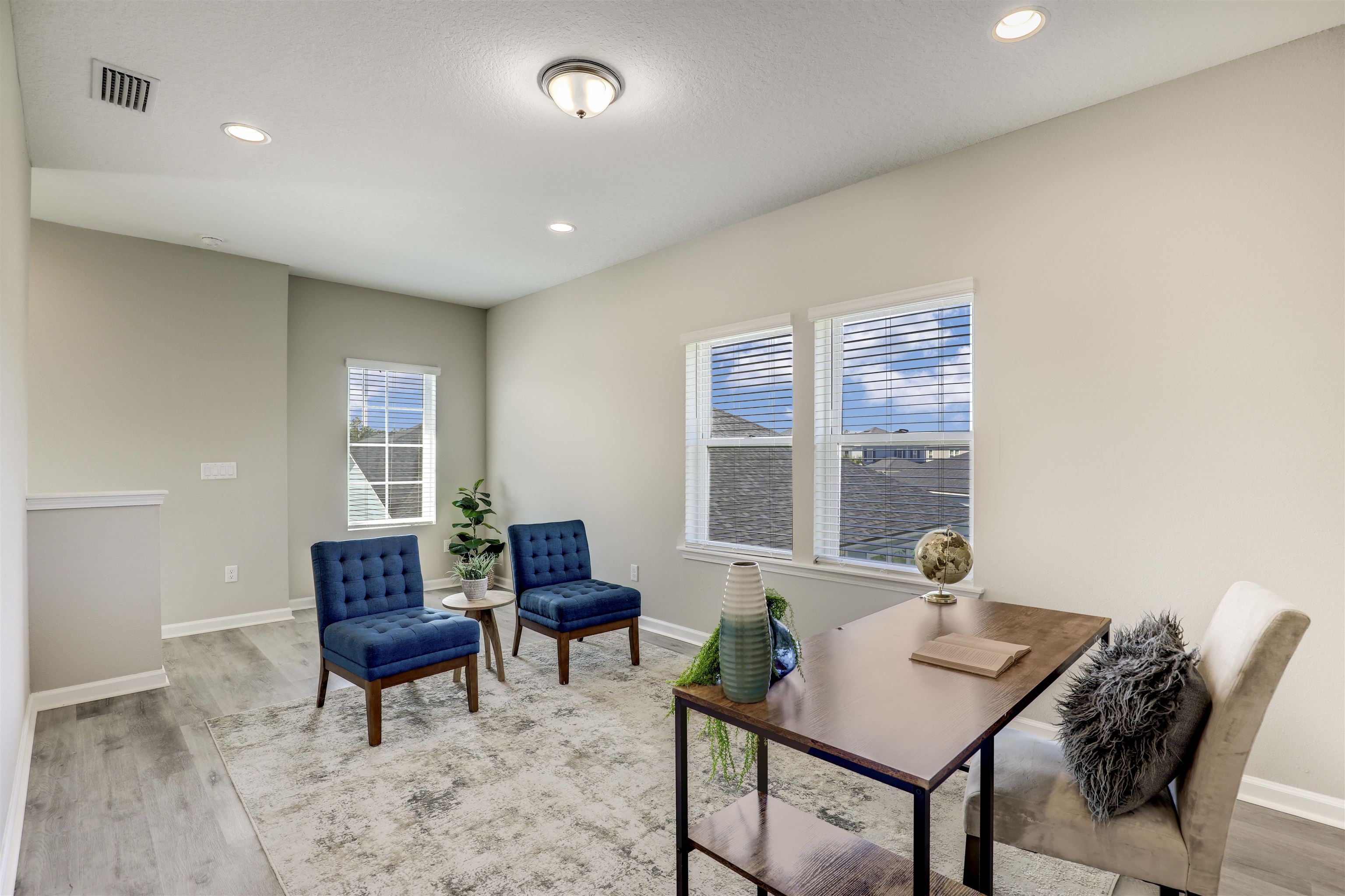 333 Bermudez Way St. Augustine, FL 32095 - Photo 5 of 62 a view of a livingroom with furniture