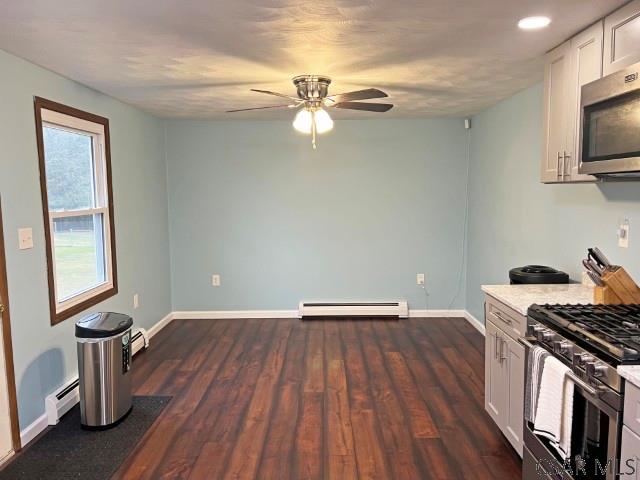 104 Queens Row Windber, PA 15963 - Photo 11 of 37