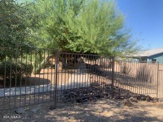 525 West Harwell Road Phoenix, AZ 85041 - Photo 34 of 34 walking trail