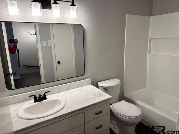 $1,950 | 3206 Bain Place, Tyler, TX 75701