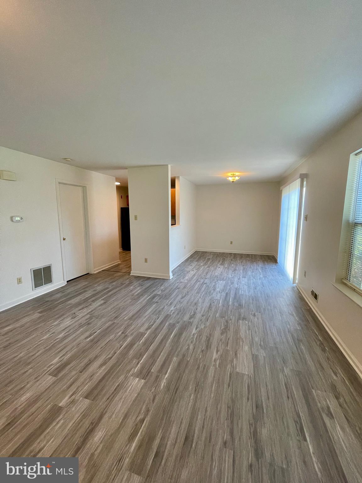 204 Stonebridge Boulevard New Castle, DE 19720 - Photo 4 of 21