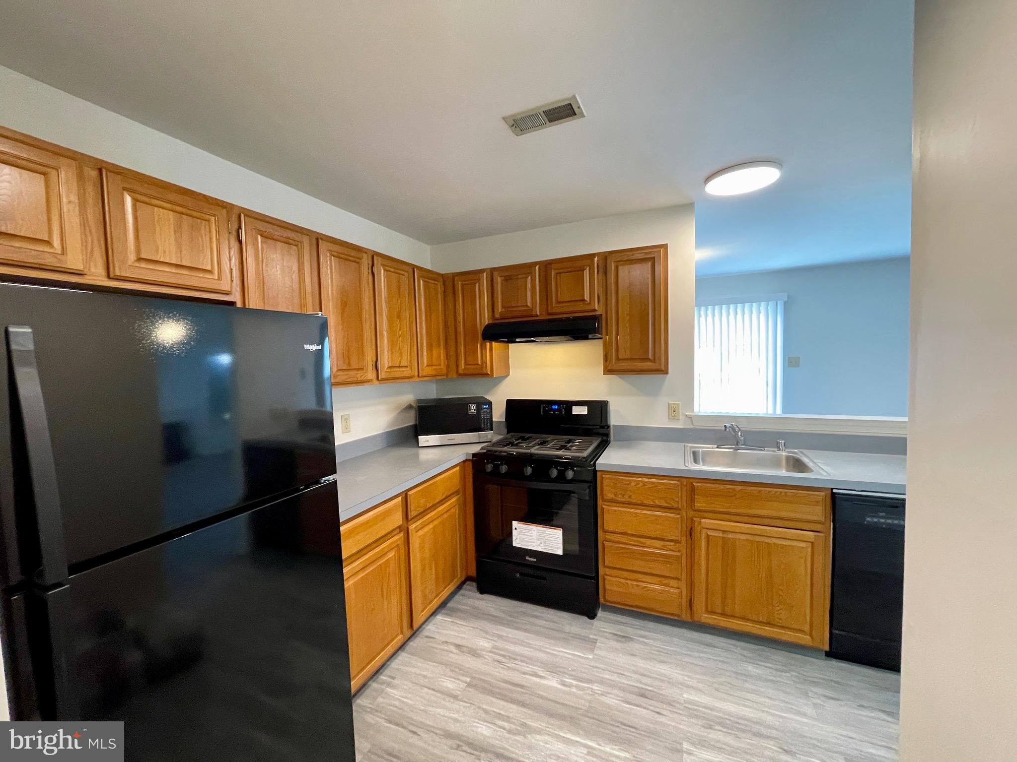 204 Stonebridge Boulevard New Castle, DE 19720 - Photo 9 of 21