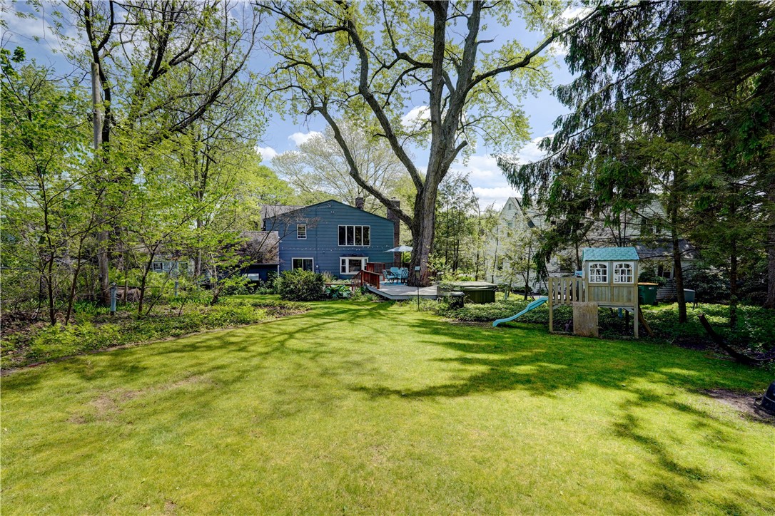 215 Roosevelt Road Rochester, NY 14618 - Photo 27 of 31