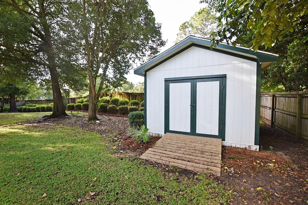 1309 Woodleigh Road Dothan, AL 36305 - Photo 9 of 35 Gallery Image 9