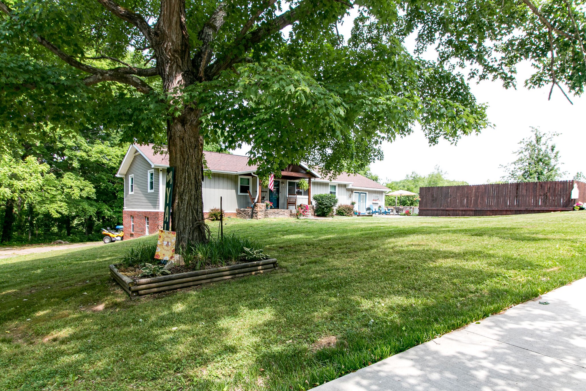 351 Dean Road Clarksville, TN 37040 - Photo 3 of 39