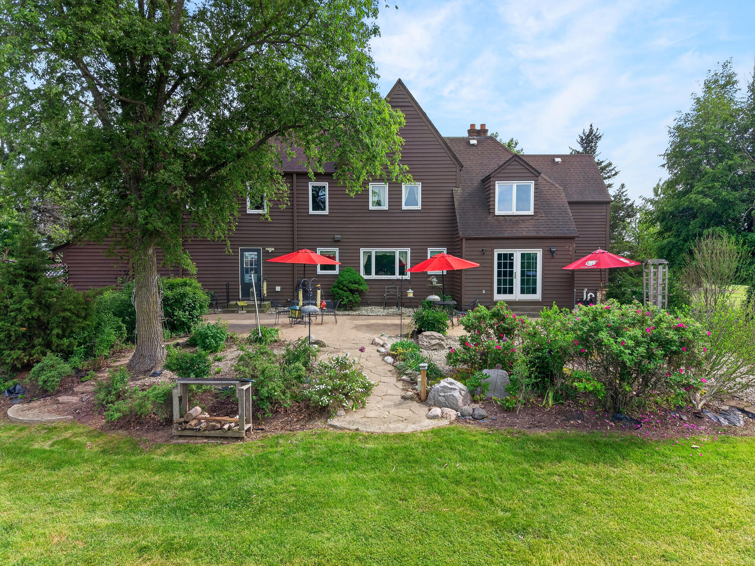 17800 Burlington Road Paris, WI 53182 - Photo 49 of 55 065_DJI_20260526161404_0110_D_DHD1