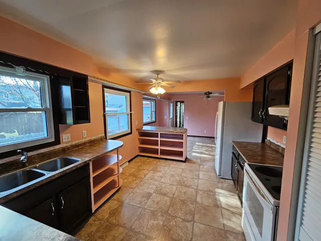 $279,900 | 1305 Endl Boulevard, Fort Atkinson, WI 53538