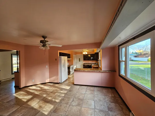 $279,900 | 1305 Endl Boulevard, Fort Atkinson, WI 53538