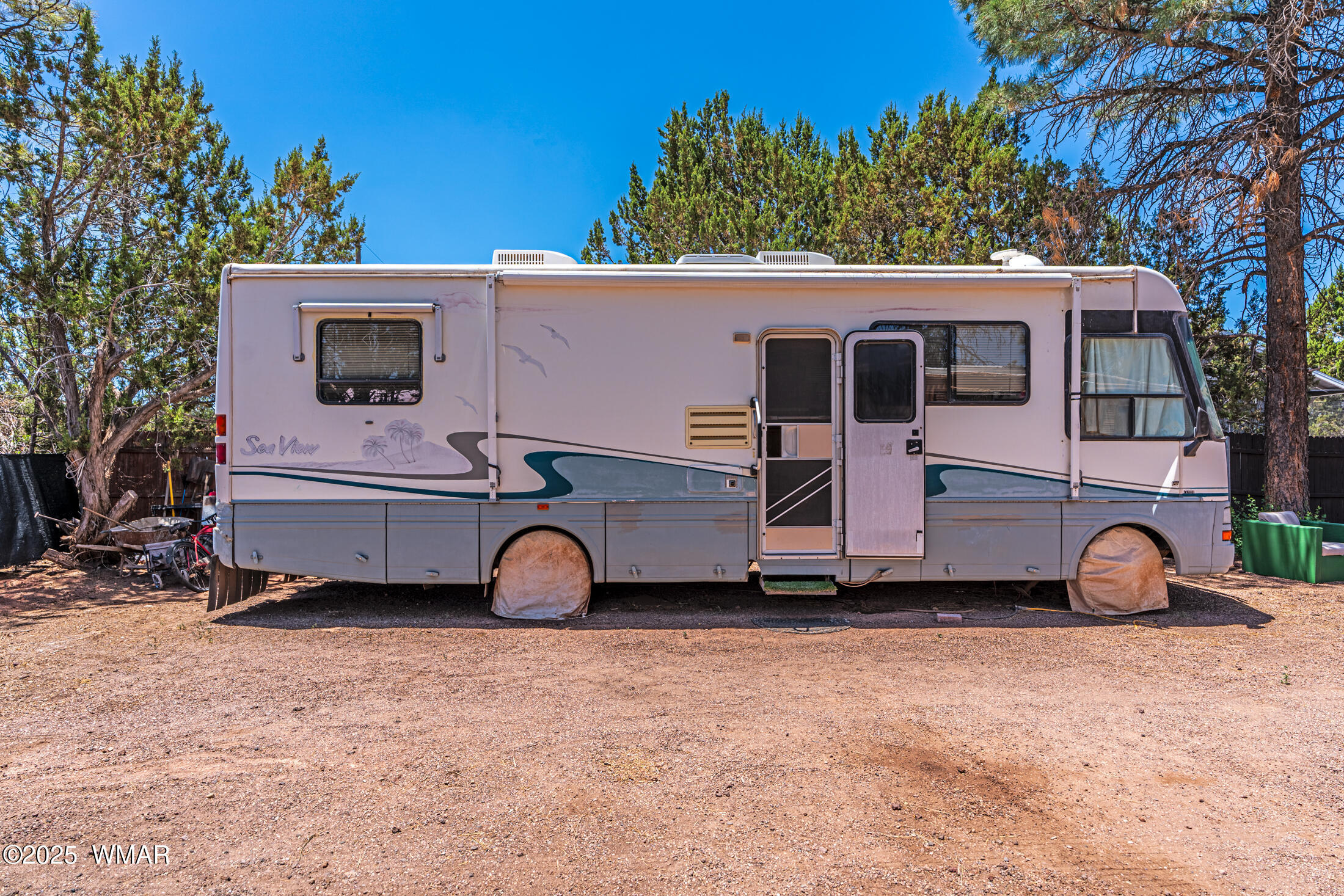 1091 Rim View Drive Show Low, AZ 85901 - Photo 6 of 17 Conveys with home!