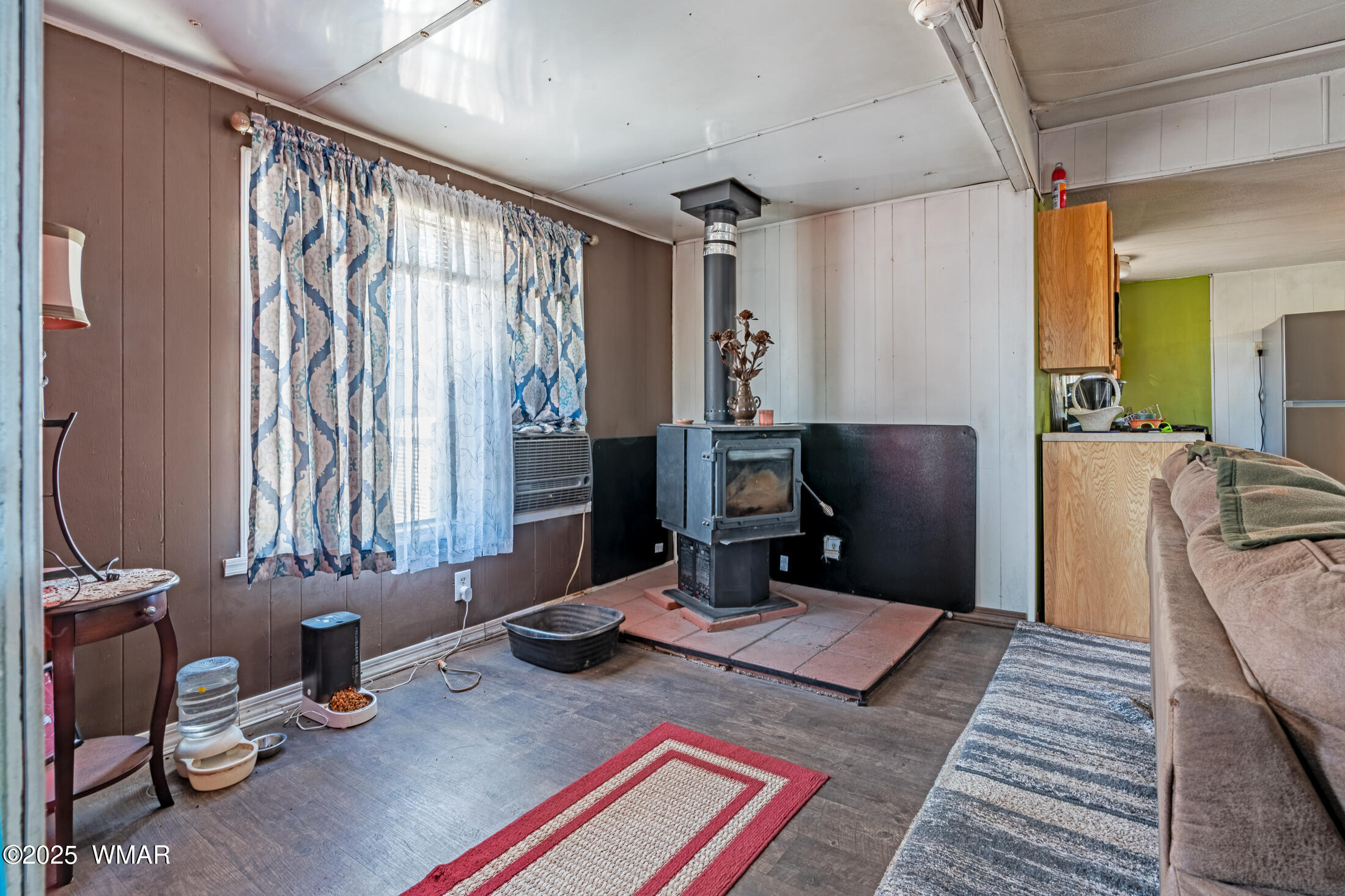 1091 Rim View Drive Show Low, AZ 85901 - Photo 9 of 17 wood stove