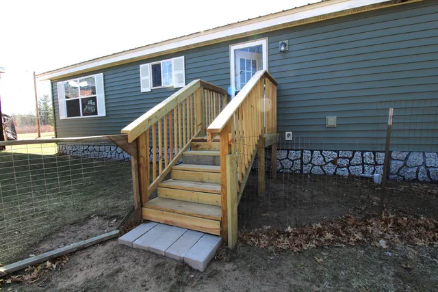 $240,000 | N15945 State Road 80, Necedah, WI 54646