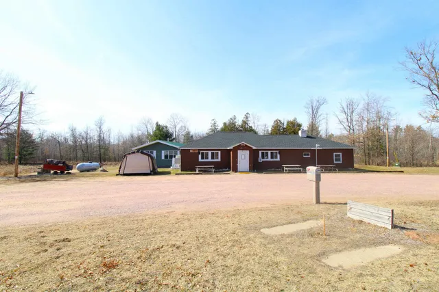 $240,000 | N15945 State Road 80, Necedah, WI 54646