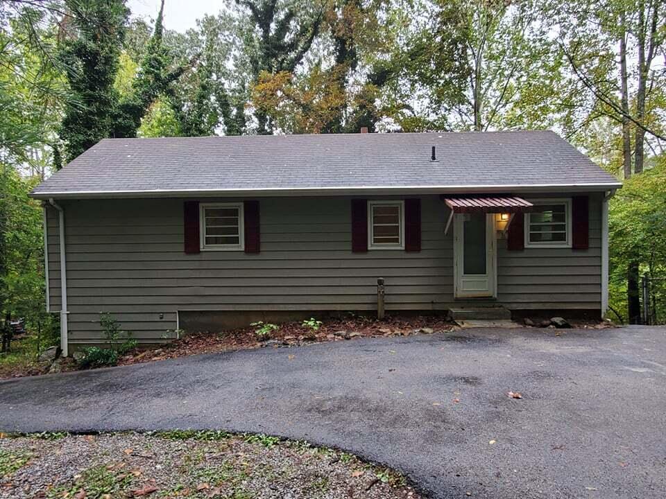 7033 Sparks Road Roanoke, VA 24018 - Photo 1 of 21 1