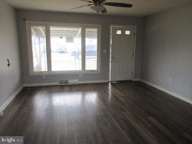 1310 Kingsley Road Camp Hill, PA 17011 - Photo 2 of 18 Gallery Image 2