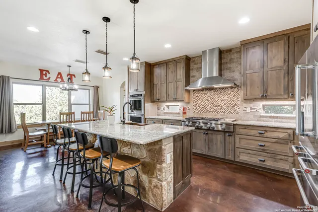 $1,025,000 | 710 Stoney Ridge Road, Bulverde, TX 78163