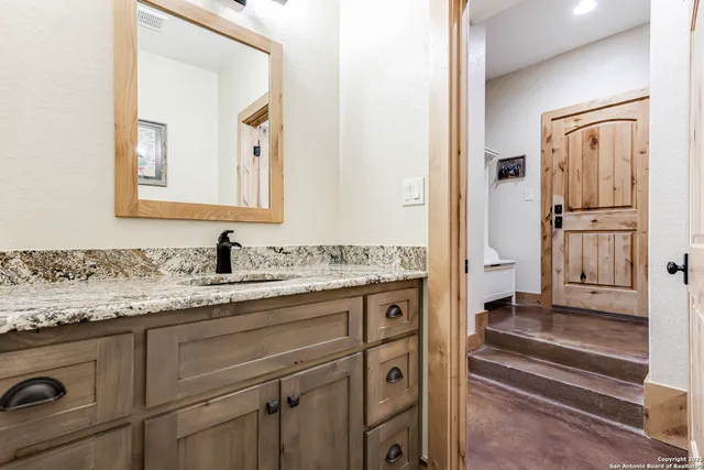 $1,025,000 | 710 Stoney Ridge Road, Bulverde, TX 78163