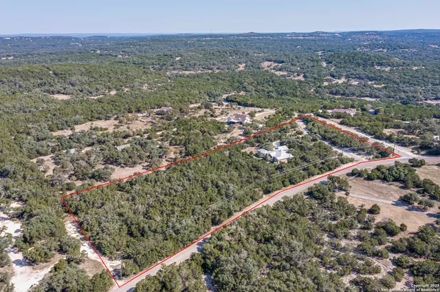 $1,025,000 | 710 Stoney Ridge Road, Bulverde, TX 78163