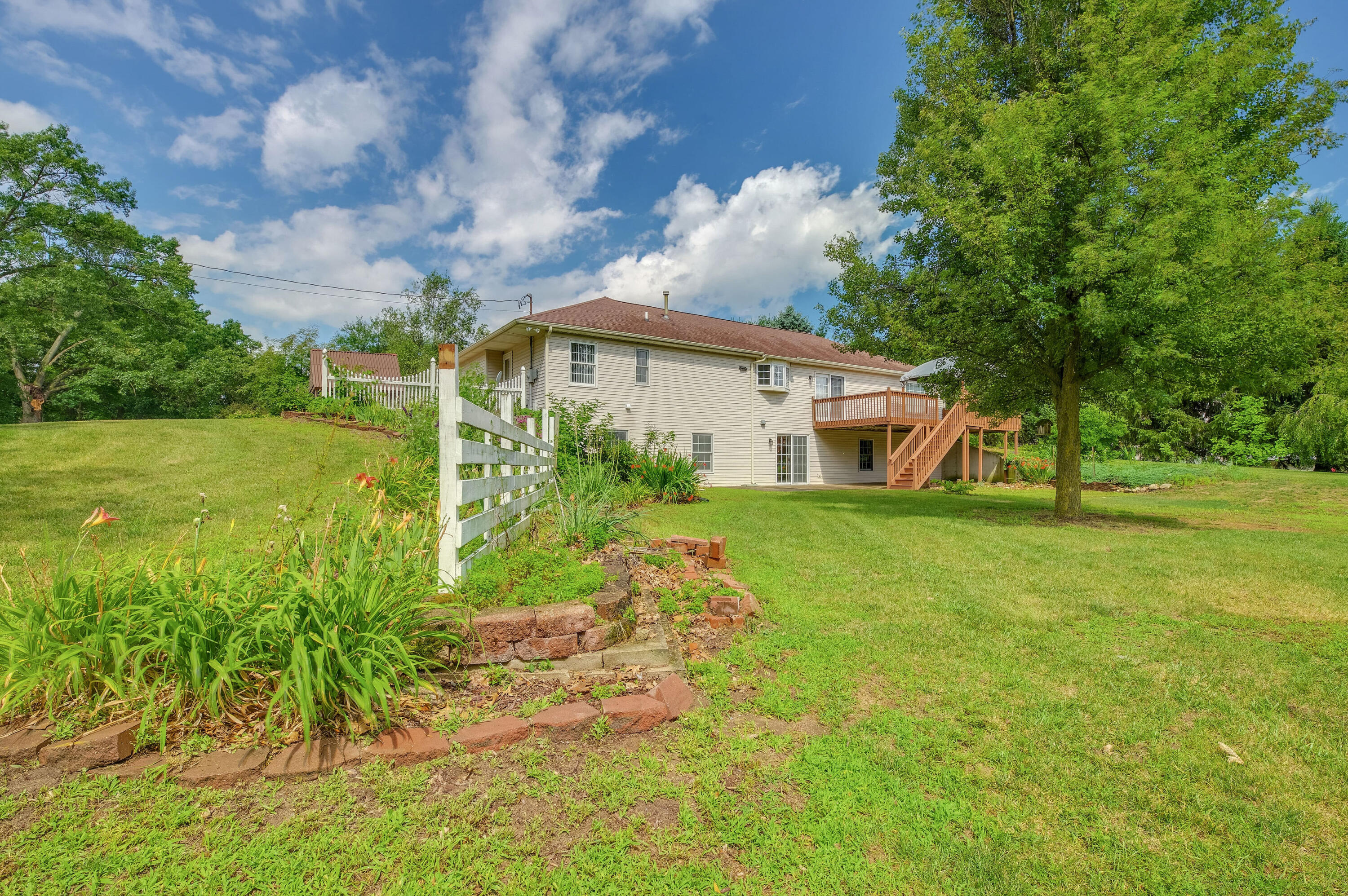 1893 Allen Road Niles, MI 49120 - Photo 25 of 30 dsc_9220-dsc_9222
