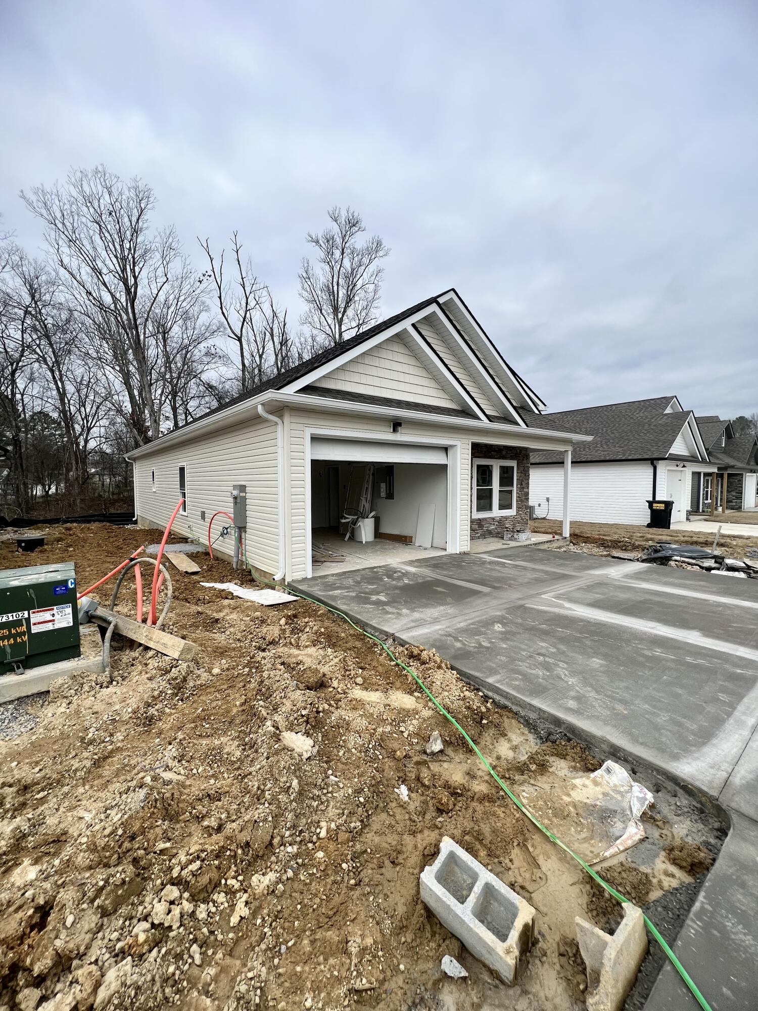 80 Rock Bridge Road, Unit 87 Ringgold, GA 30736 - Photo 3 of 30 9486A84C-86D9-4B06-BBCC-6141CE34BEE7