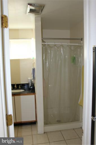 3101 Virginia Avenue Silver Spring, MD 20910 - Photo 4 of 20 Bath