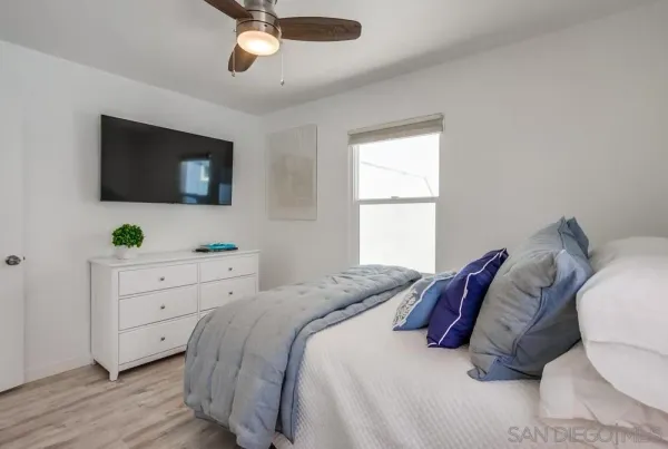 $3,210,000 | 3286-88 Bayside Walk, San Diego, CA 92109