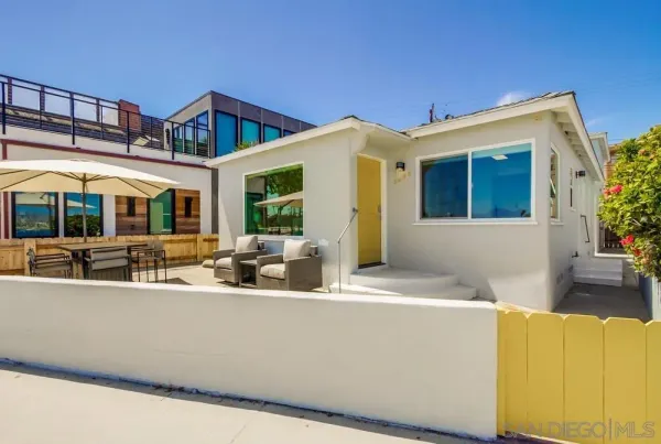 $3,210,000 | 3286-88 Bayside Walk, San Diego, CA 92109