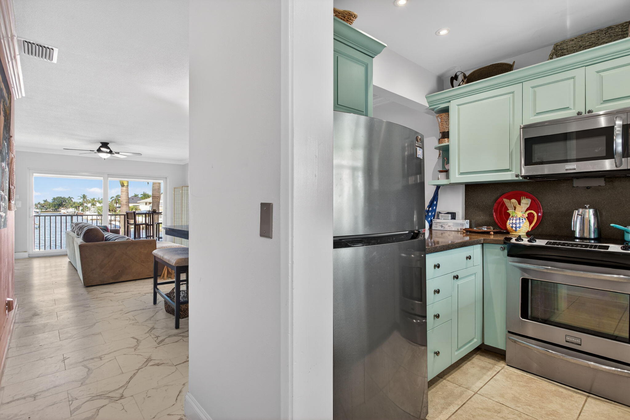 2311 Northeast 36th Street, Unit 2A Lighthouse Point, FL 33064 - Photo 8 of 35 7-web-or-mls-2311-7933