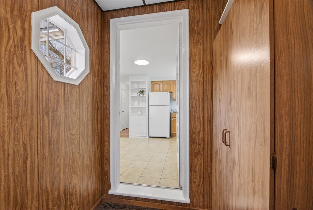 12 Patricia Road Peabody, MA 01960 - Photo 19 of 42