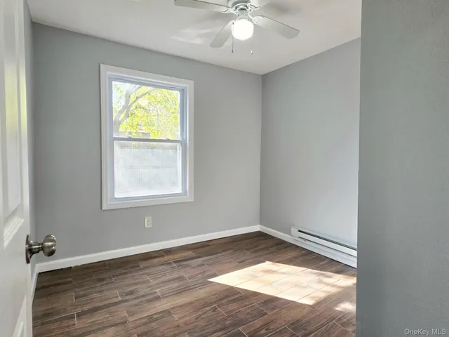 $415,000 | 42 Oak Drive, Riverhead, NY 11901