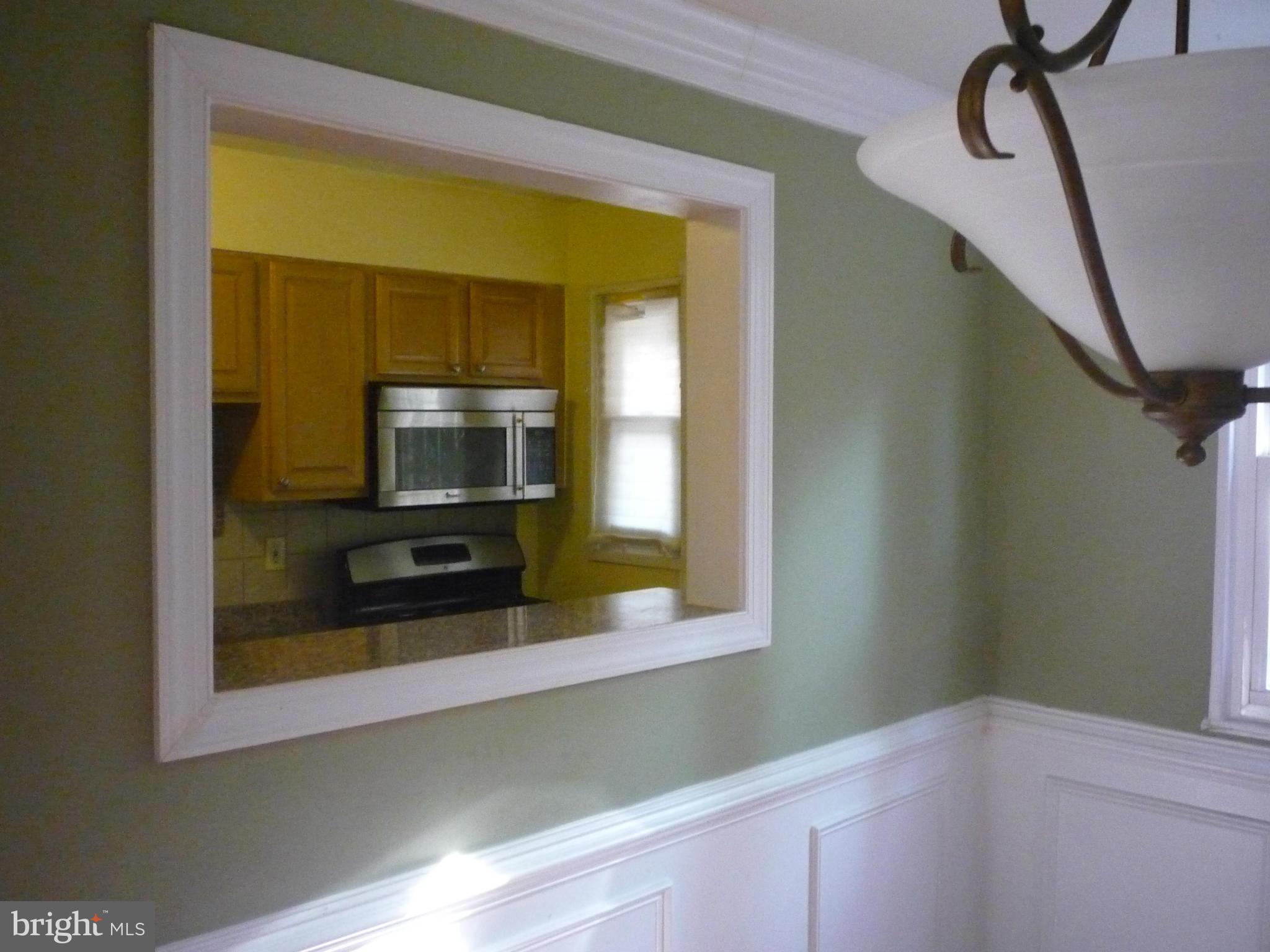 509 Random Road Baltimore, MD 21229 - Photo 2 of 17 Kitchen