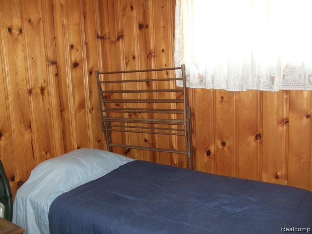 7321 Oak Road Lexington, MI 48450 - Photo 9 of 15 DSCF1721.jpg