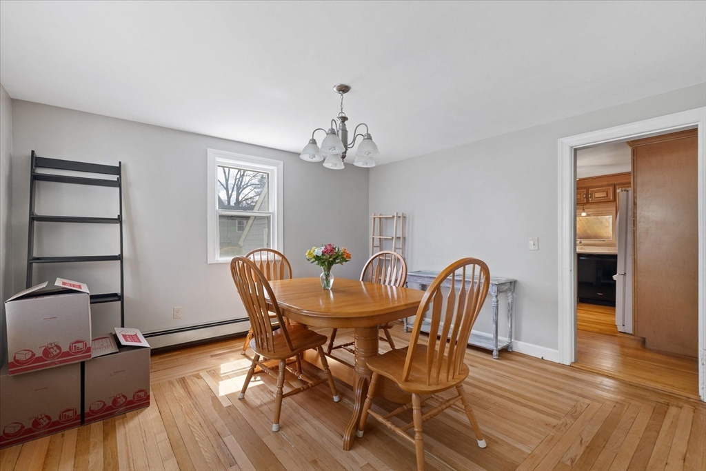 12 Middlesex Avenue Worcester, MA 01604 - Photo 13 of 28