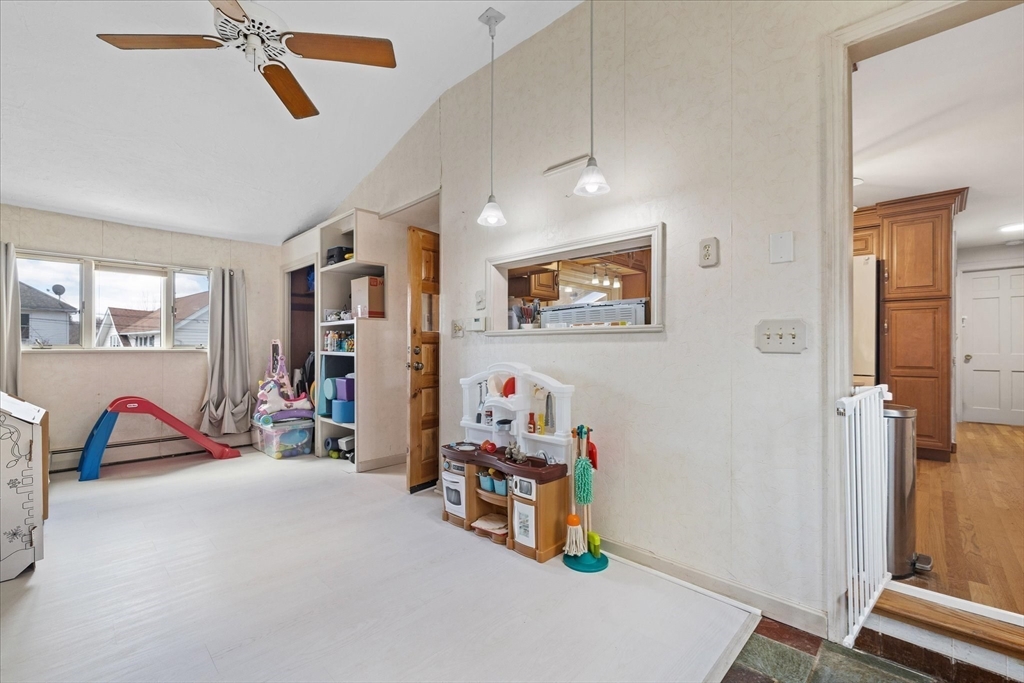 12 Middlesex Avenue Worcester, MA 01604 - Photo 15 of 28