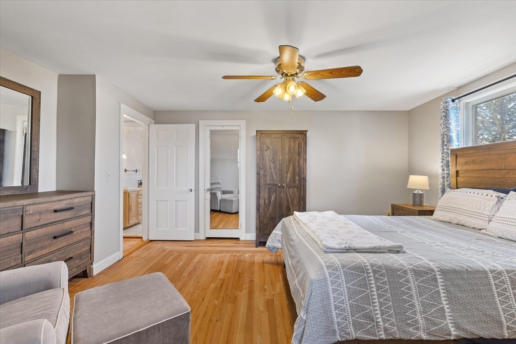 12 Middlesex Avenue Worcester, MA 01604 - Photo 21 of 28