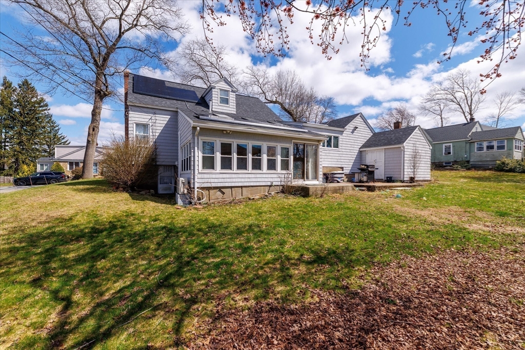 12 Middlesex Avenue Worcester, MA 01604 - Photo 27 of 28