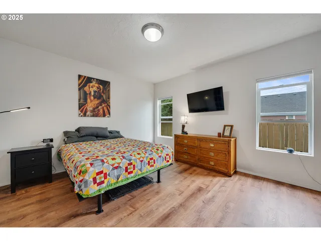 $344,000 | 2105 9th Street, Tillamook, OR 97141