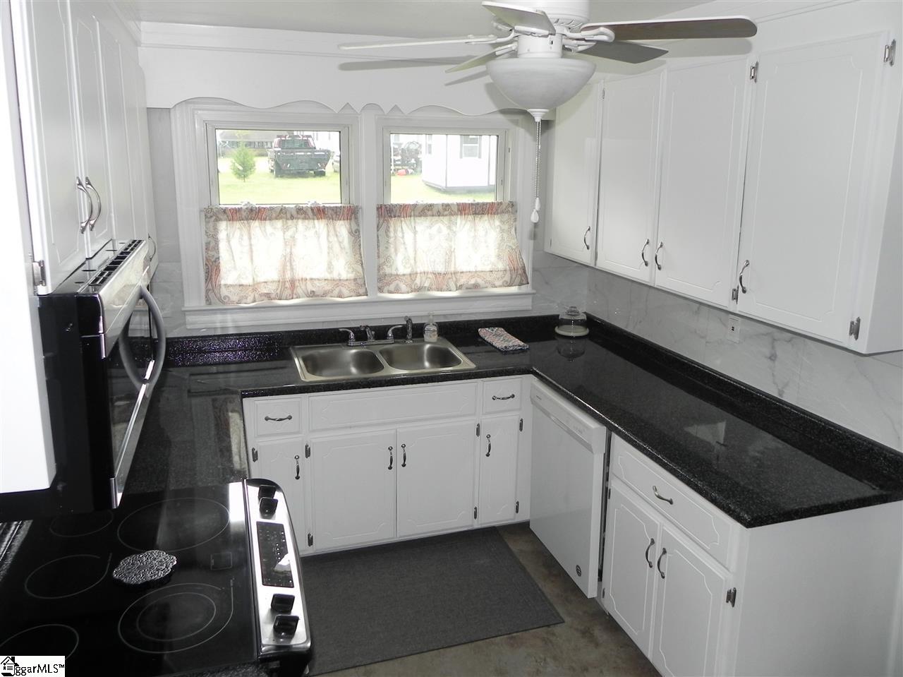 110 Maple Drive Fountain Inn, SC 29644 - Photo 11 of 22 Gallery Image 11