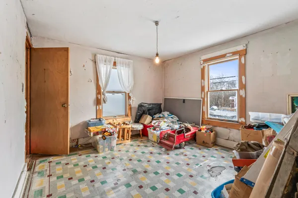 $189,000 | 79 Harrison Avenue, Gardiner, ME 04345