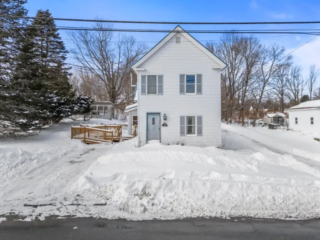 $199,000 | 79 Harrison Avenue, Gardiner, ME 04345