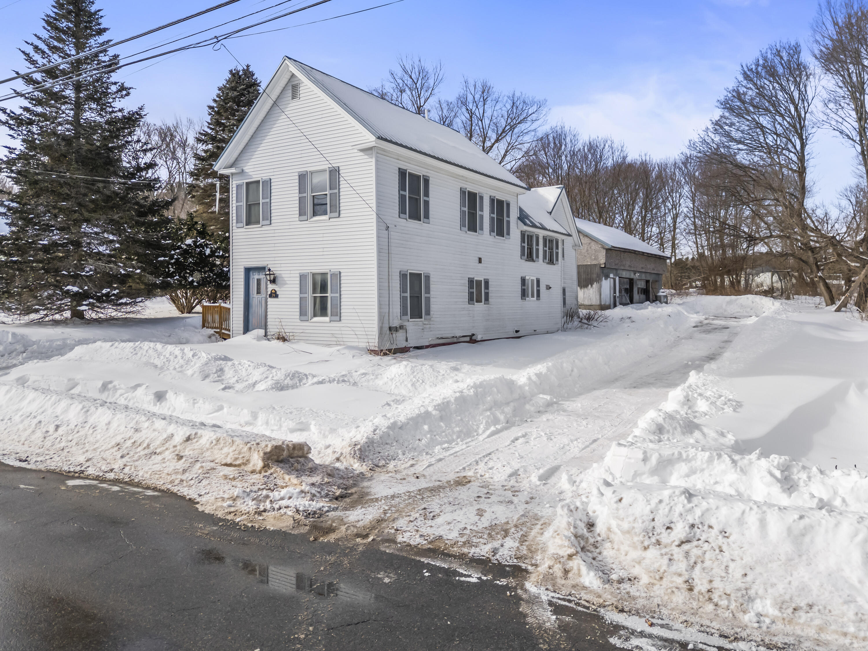 79 Harrison Avenue Gardiner, ME 04345 - Photo 5 of 66 79 Harrison Ave_0110