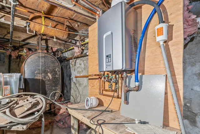 $199,000 | 79 Harrison Avenue, Gardiner, ME 04345