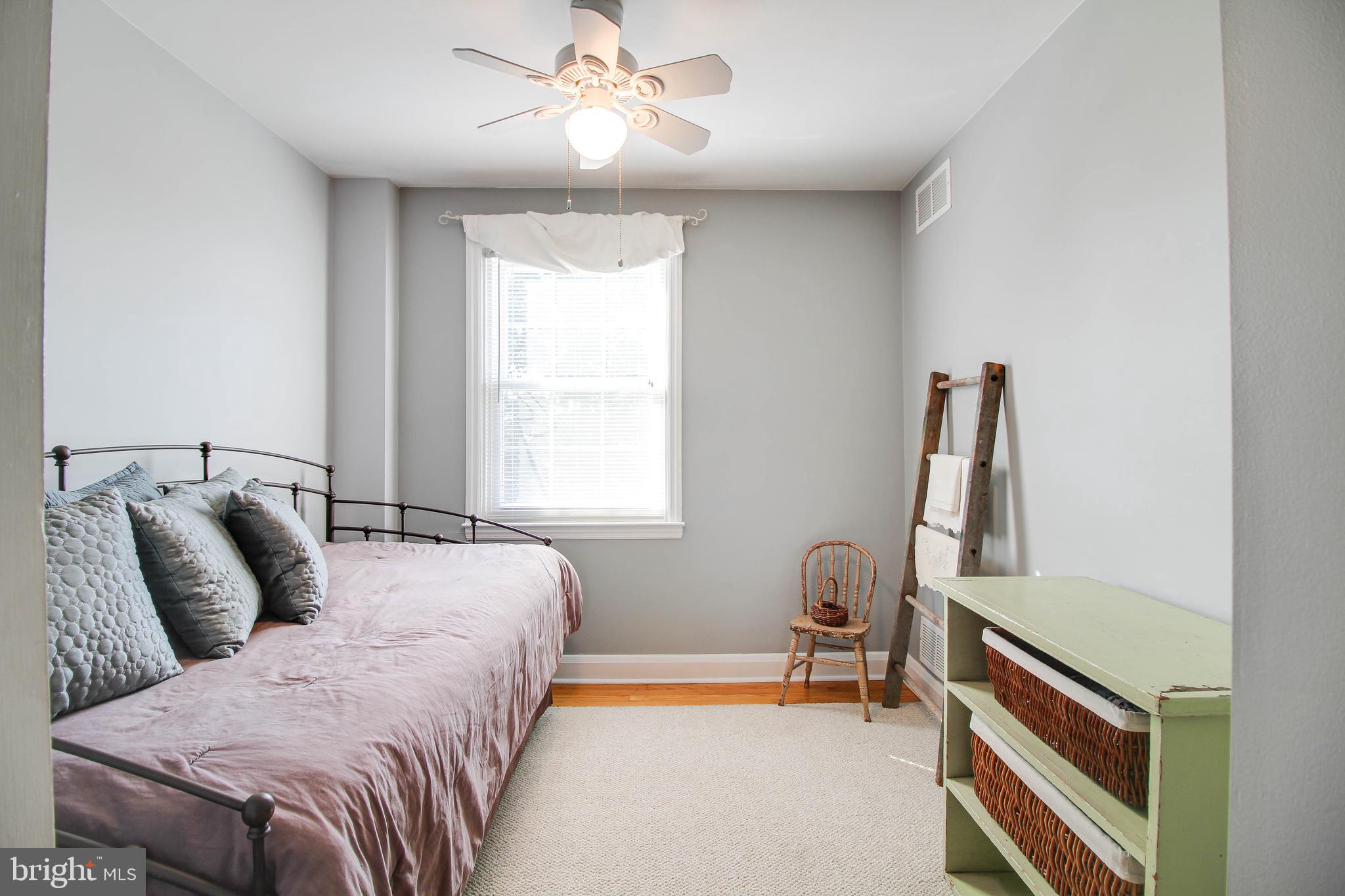 415 Stratford Road Catonsville, MD 21228 - Photo 27 of 47 3rd Bedroom