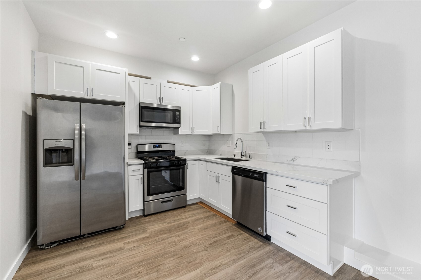 17510 West Main Street, Unit E103 Monroe, WA 98272 - Photo 8 of 23