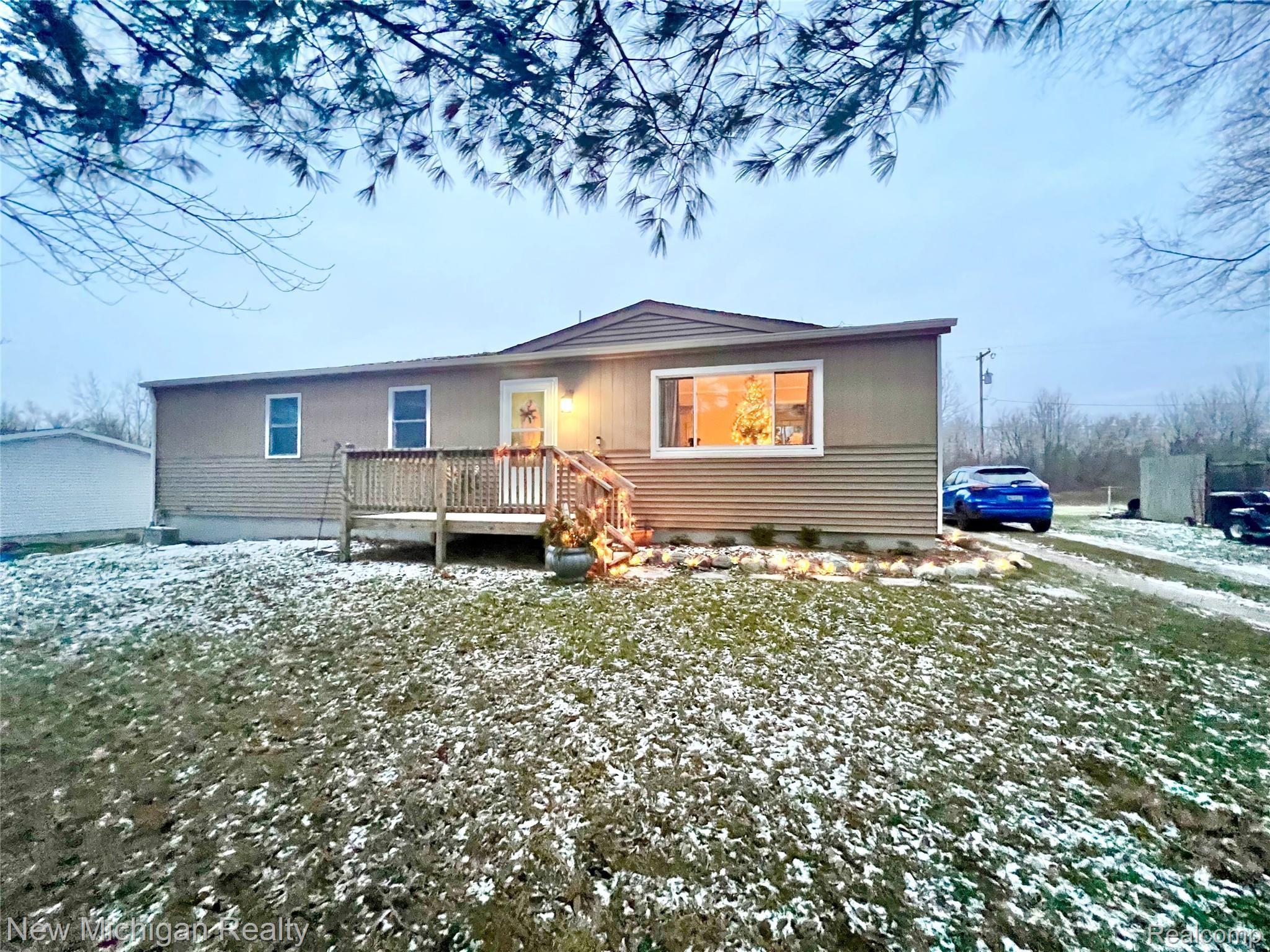 14371 South Duffield Road Byron, MI 48418 - Photo 1 of 25 829830A8-D845-4700-BF36-2E069206BF08.jpeg