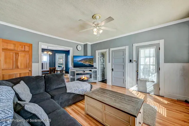 $239,900 | 117 West Line Street, Olyphant, PA 18447